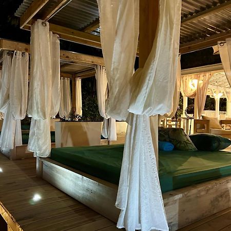 Vue Exclusive Mer Et Volcan, Village Vacances Avec Plage Et Piscine, Les Gwadastudios 圣安尼 外观 照片
